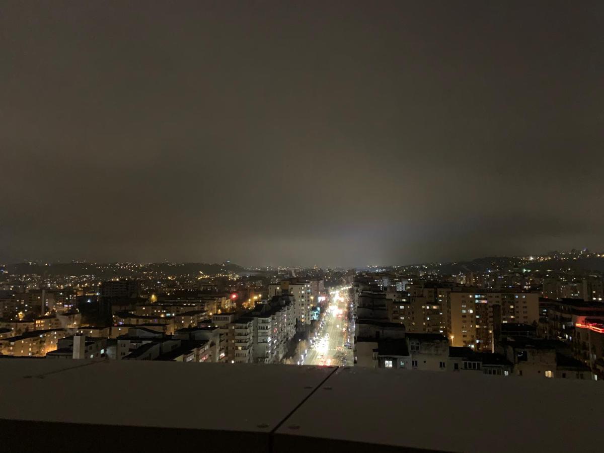 Boudoir Apartment City Tower - 15Th Floor Cluj Napoca Bagian luar foto