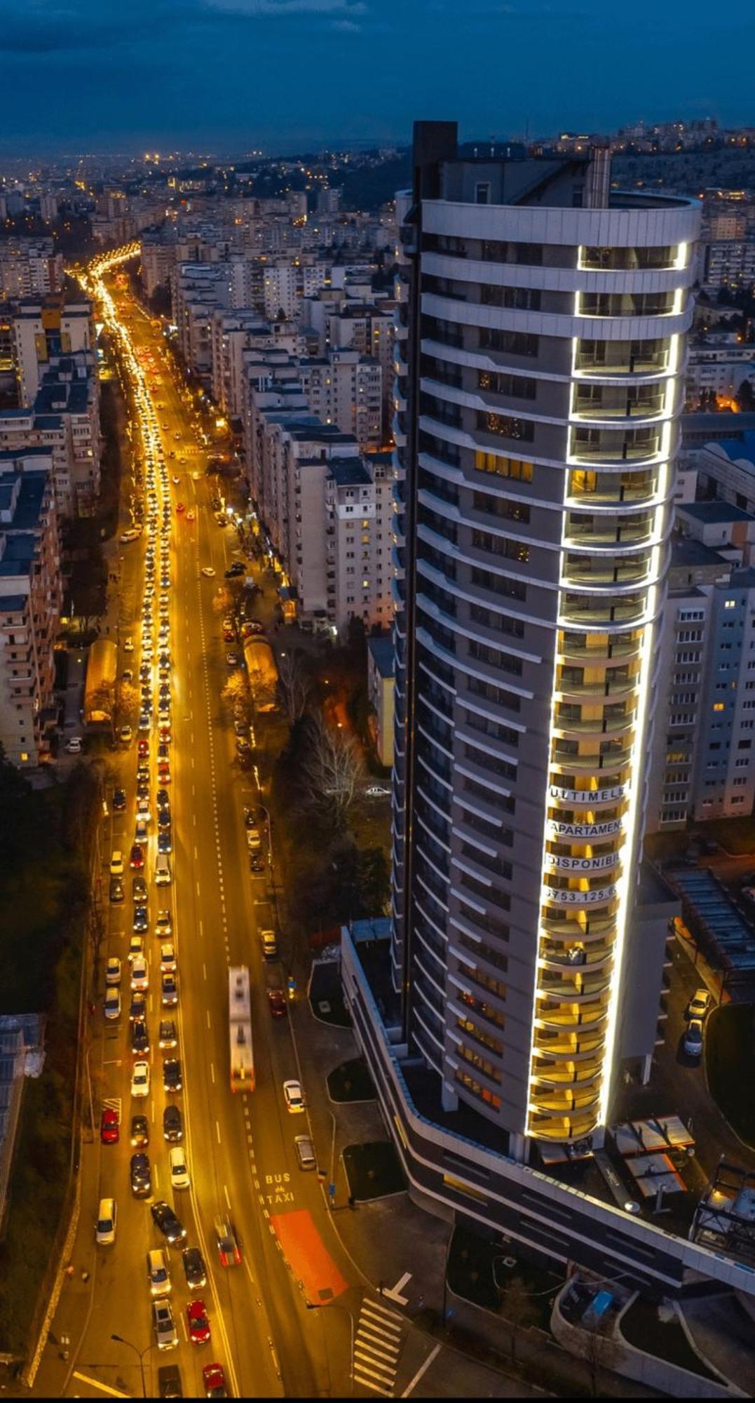Boudoir Apartment City Tower - 15Th Floor Cluj Napoca Bagian luar foto